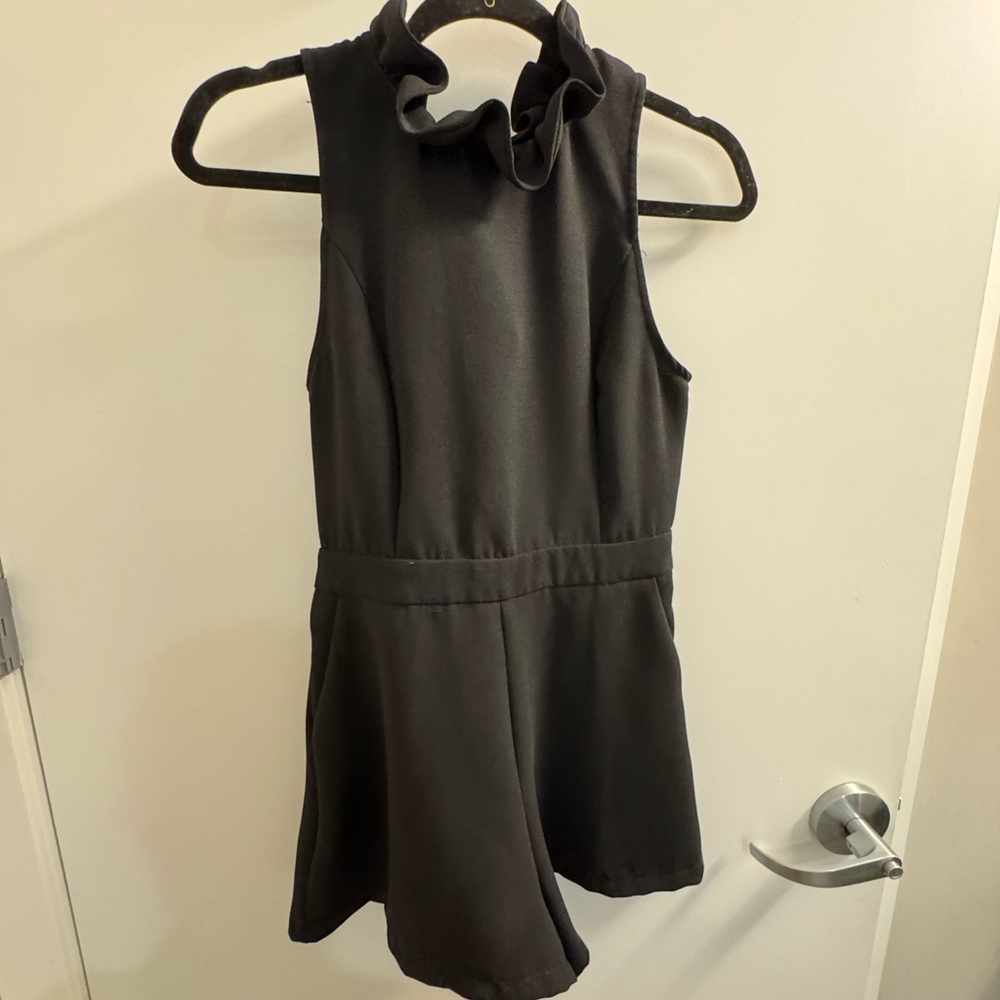 DO+BE Elegant Black Ruffle Romper